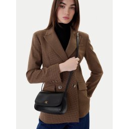 Calvin Klein Дамска чанта Ck Flap Camera Bag LV04F3421G Черен