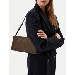 Дамска чанта Calvin Klein Ck Woven Elongated Shoulder Bag K60K612992 Кафяв