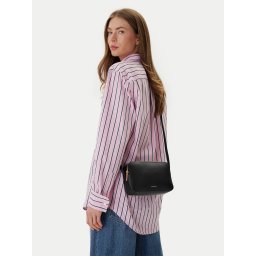 Дамска чанта Calvin Klein Foil Logo Elongated Camera Bag LV04F3276G Черен