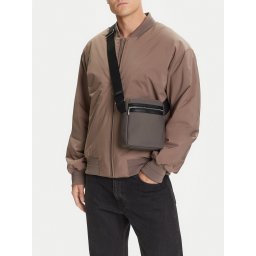 Мъжка чантичка Calvin Klein Contrast Reporter LV04D3175G Сив