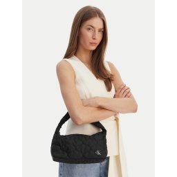 Дамска чанта Calvin Klein Quilted Shoulder Bag IU0IU00724 Черен