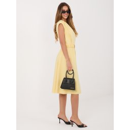 Светложълта миди рокля с колан