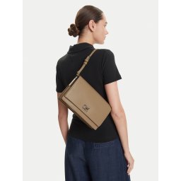 Дамска чанта Calvin Klein Ck Elongated Shoulder Bag K60K612807 Бежов