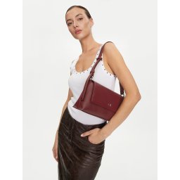 Дамска чанта Calvin Klein Ck Daily Shoulder Bag Pebble K60K612139 Бордо