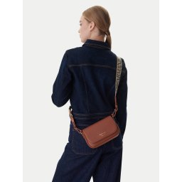 Дамска чанта Emporio Armani EW000538 AF12103 M6030 Кафяв