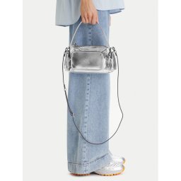 Calvin Klein Дамска чанта Pocket Silver Nylon Small Bag LV04F3443G Сребрист