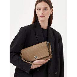 Calvin Klein Дамска чанта Ck Elongated Shoulder Bag_Mono K60K613139 Бежов