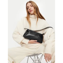 Calvin Klein Дамска чанта Embossed Logo K60K612550 Черен