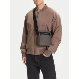 Calvin Klein Мъжка чантичка Contrast Reporter LV04D3175G Сив