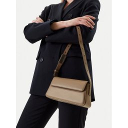 Calvin Klein Jeans Дамска чанта Belted Small Shoulder Bag LV04K3110G Бежов