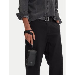 Calvin Klein Мъжка чантичка Utility Phone Crossbody LV04D1136G Черен