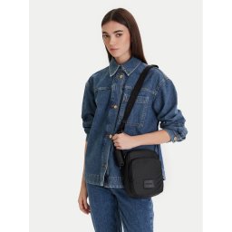 Calvin Klein Мъжка чантичка Puffer Utility Reporter LV04D3200G Черен