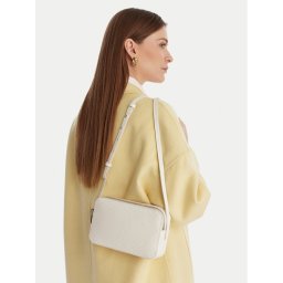 Calvin Klein Дамска чанта Emblem Aop Elongated Camera Bag LV04F3268G Екрю