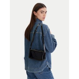 Calvin Klein Дамска чанта Bold Ck Metallic Camera Bag LV04F3331G Черен