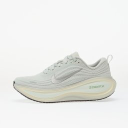 Сникърси Nike Vomero Plus Light Silver/ Metallic Silver EUR 41