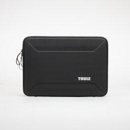Калъф Thule Gauntlet MacBook® Pro 16" Case Black Universal