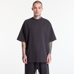 Тениска Fear of God Essentials Signature 90'S Fit Short Faded Black S