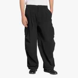 Панталони adidas Premium Essentials Utility Cargo Tracksuit Bottoms Black 28