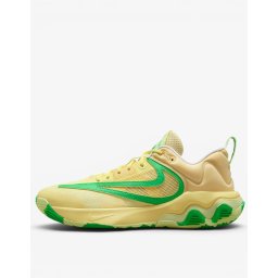 NIKE Giannis Immortality 3 Yellow