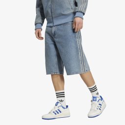 Къси панталони adidas Firebird Adicolor Denim Jorts Mid-rise Straight Leg Worn Blue Denim 38