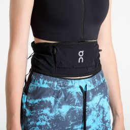 Чантичка за кръста On Ultra Belt 2L Black S