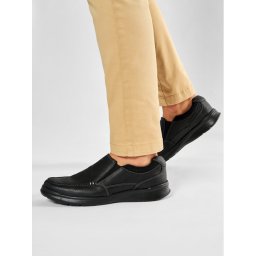 Clarks Обувки Cotrell Free 261315937 Черен