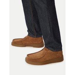Clarks Зимни обувки Torview Hi 26184609 Кафяв