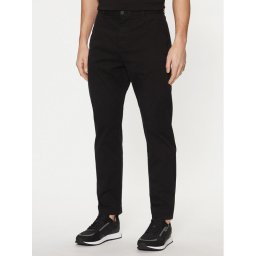 HUGO Чино панталони 50530886 Черен Slim Fit