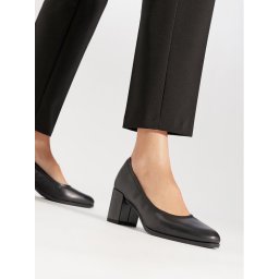 Clarks Обувки на ток Freva 55 Court 261709644 Черен