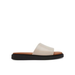 Vagabond Shoemakers Чехли Connie 5757-201-02 Бежов