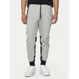 Nike Долнище анцуг FB8002 Сив Slim Fit
