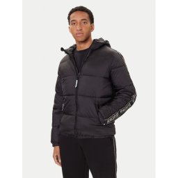 Guess Зимно яке Z5BL17 WO06I Черен Regular Fit