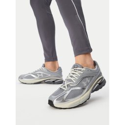 Under Armour Сникърси UA HOVR Apparition RTRFTR TC 3027595 Сив