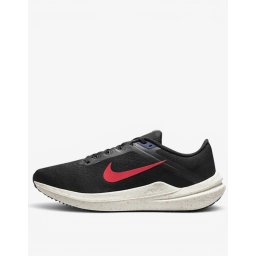 NIKE Air Winflo 10 Black/White