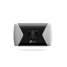 Рутер TP-Link M7450 300 Mbps AC1200, мобилен, 3G/4G, 2.4GHz (300Mbps) и 5GHz (867Mbps), AC стандарт, 1x micro USB port for power supply, 1x micro SIM card slot, 1x micro SD card slot