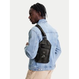 Guess Раница HMARCC P5326 Черен