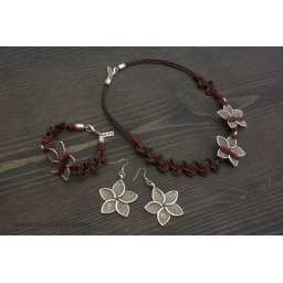 Комплект - дамско колие, гривна и обеци