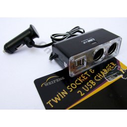 Двоен разклонител на запалка 12V 24V 2 USB входа 5V