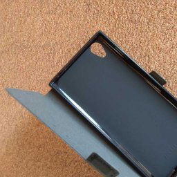 Калъф тефтер за Sony Xperia L1 черен Book Pocket