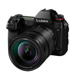 Panasonic Lumix DC-S1 Body, 24.2MP + Panasonic SR 24-105 f/4