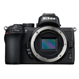 Nikon Z50 body + Nikkor Z DX 18-140 mm F3.5-6.3 VR