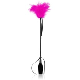 Secret play Riding Crop Black Кожен камшик със стимулатор с пера Fuchsia 52 см
