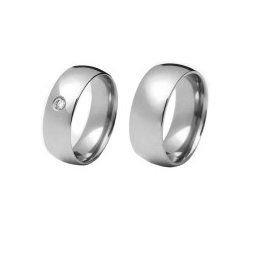 Aliança em aco inox anatômica 8mm lisa / Aliança em aço inox anatômica 8mm e pedra de zircônia de 3mm