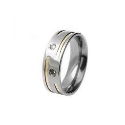 Aliança em aço inox confort reta 6mm c/ 2 filetes interrompidos em ouro e 2 pedras de zircônia de 2mm