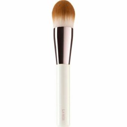 The Foundation Brush 1