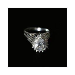 Anel de Prata 925 Luxury com Pedra de Zircônia