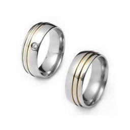 Aliança em aço inox anatômica 7mm com 2 filetes em ouro na lateral / Aliança em aço inox anatômica 7mm com 2 filetes em ouro na lateral e pedra de zircônia de 2mm