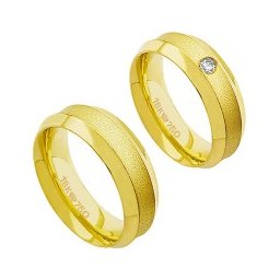 Aliança Anatômica de Ouro 18k 750 Largura 7.30mm Altura 2.50mm / Aliança Anatômica de Ouro 18k 750 com 1 Brilhante de 11.00 Pontos Largura 7.30mm Altura 2.50mm