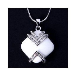Colar Rabo de Rato com Banho de Ouro Branco Agata Branco com Pedra Zirconia