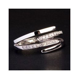 Anel de Ouro Branco com 22 Diamante de 1 Ponto